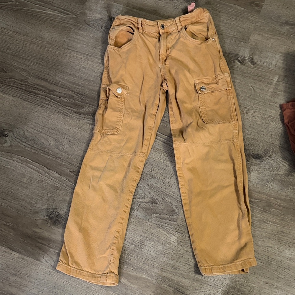 Zara Kids Cargo Jeans in Tan